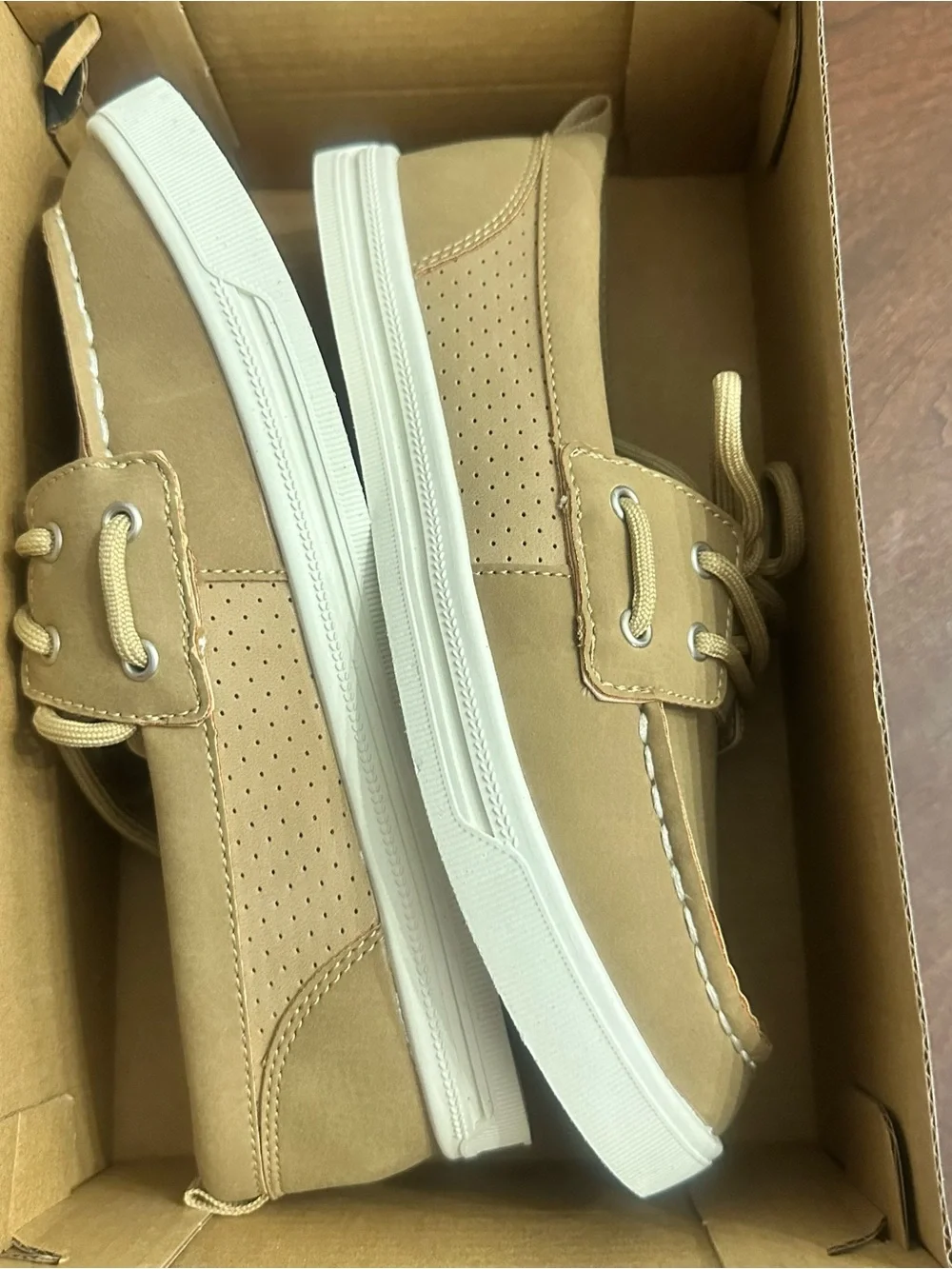 Sperry Boys Size 3 Classic Tan Boat Shoes